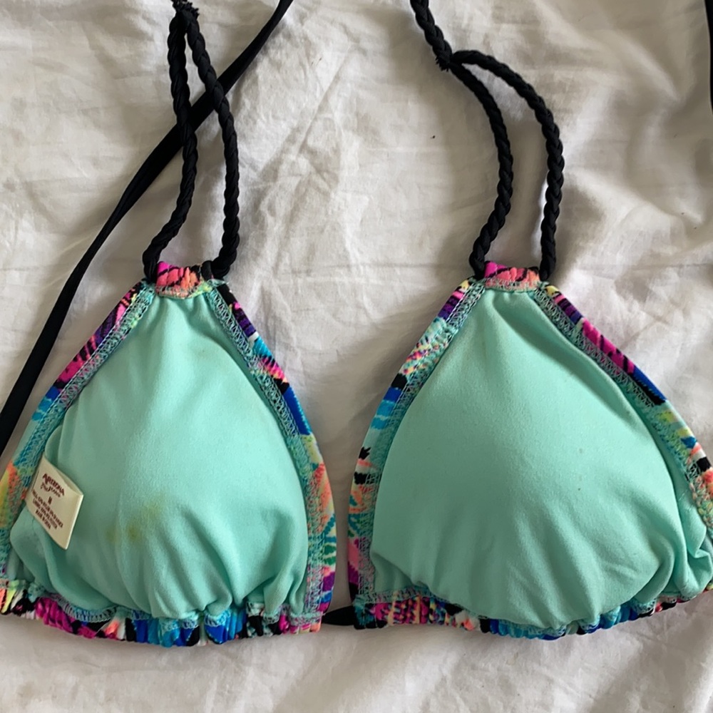 Triangle bikini - Picture 5 of 8